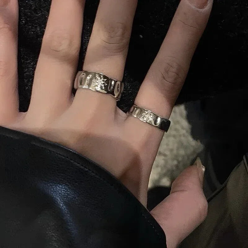2 Star Band Rings