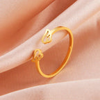 Women's angel wings ring in gold