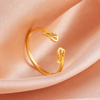 Women's angel wings ring in gold