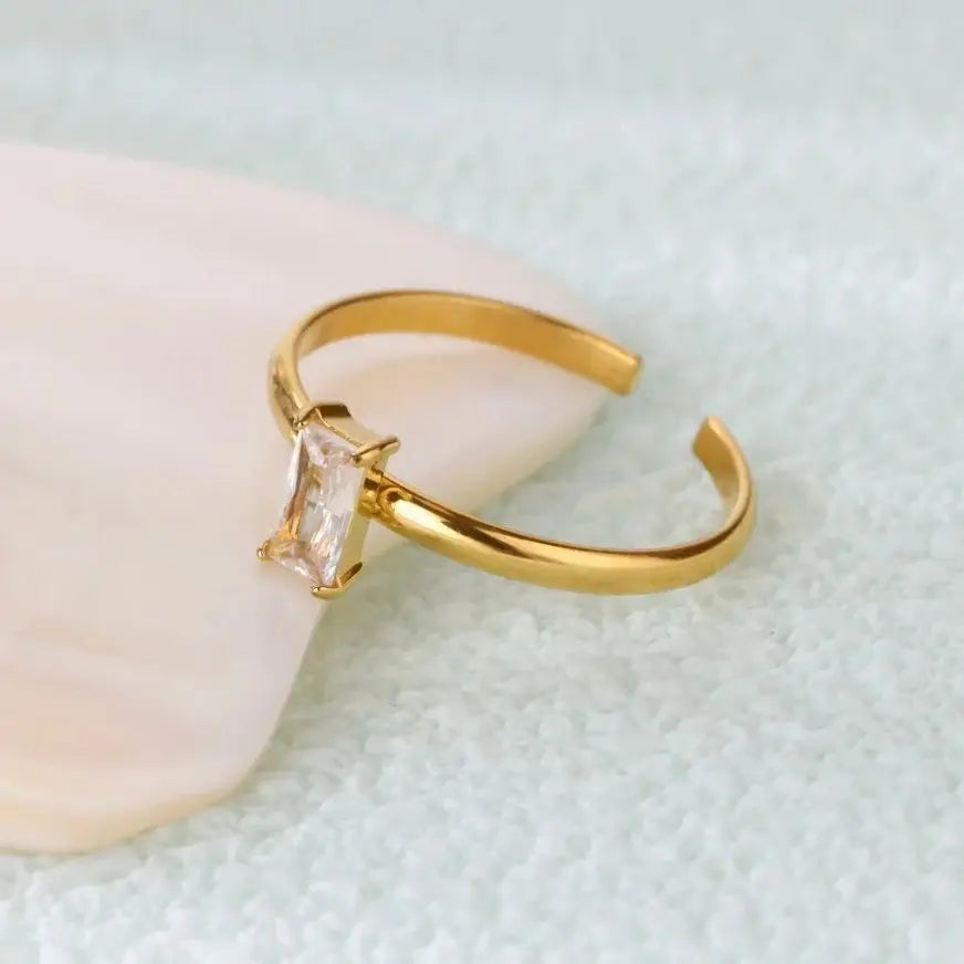 Adjustable ring with rectangular November birthstone