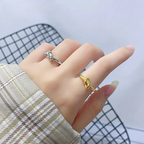 Adjustable knot silver ring