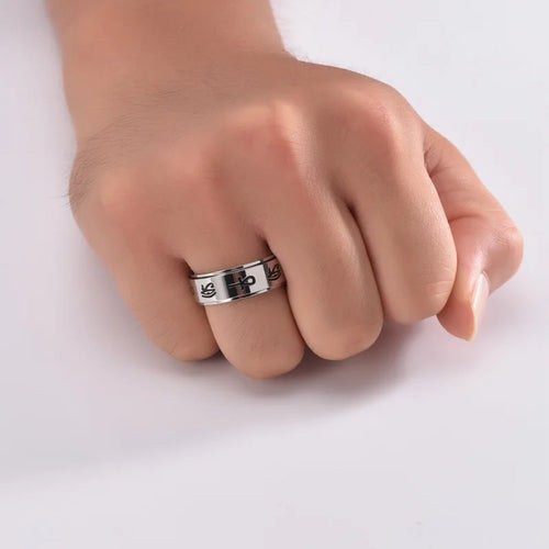 Egyptian Pattern Anti-Stress Spinner Ring silver
