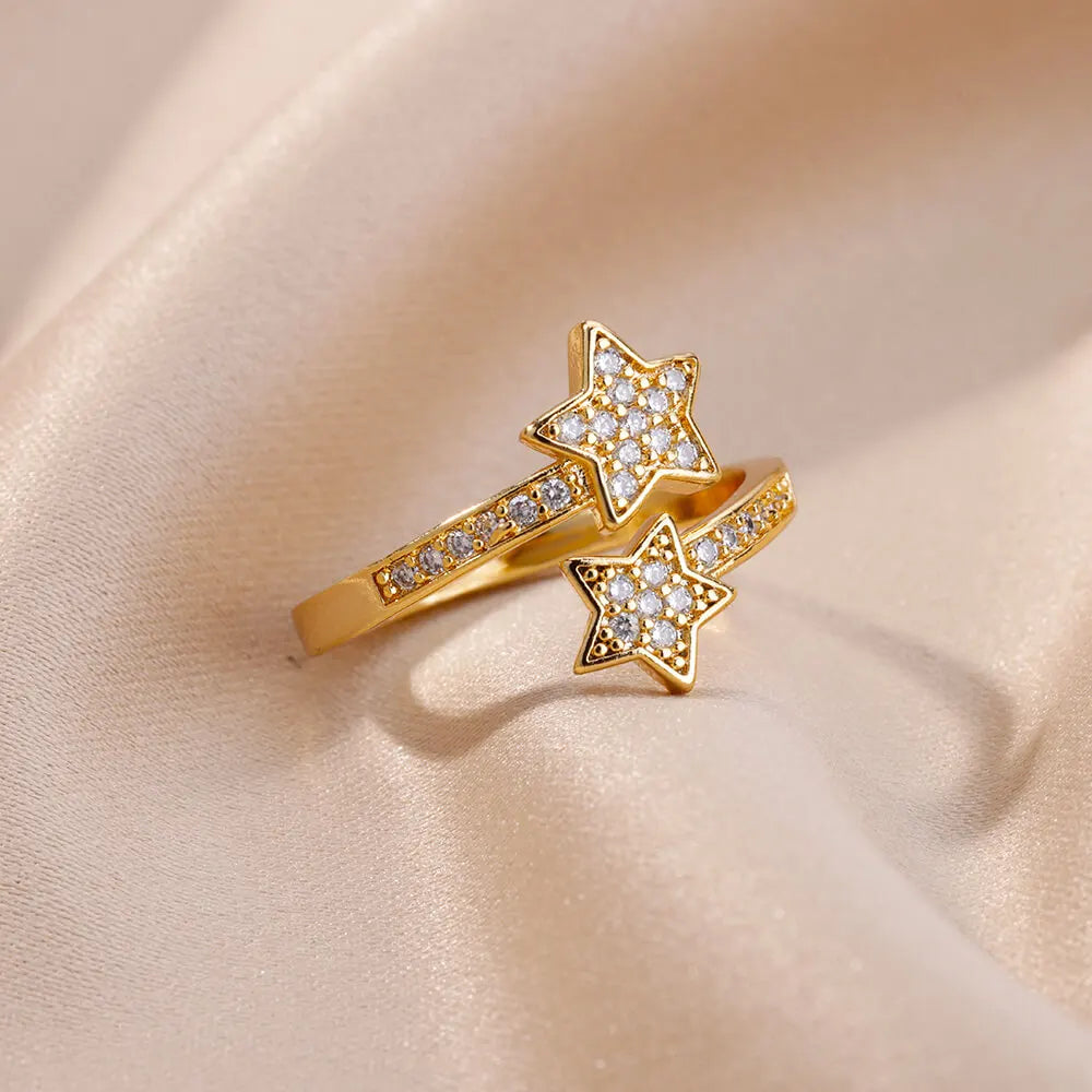 Double Stars Zircon Ring in Gold