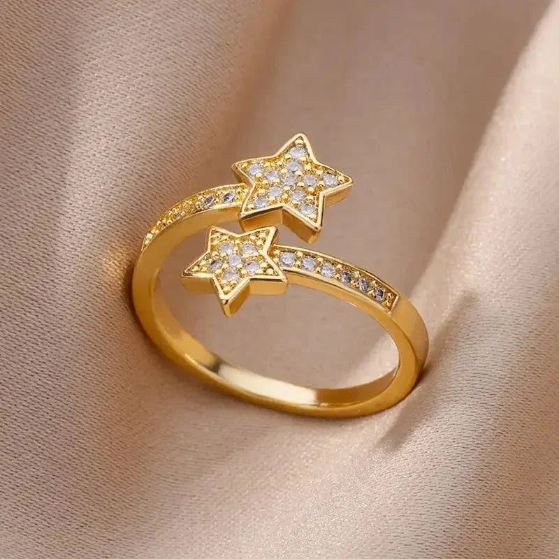 Double Stars Zircon Ring in Gold