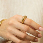 Elegant Large Water Drop Ring Gold