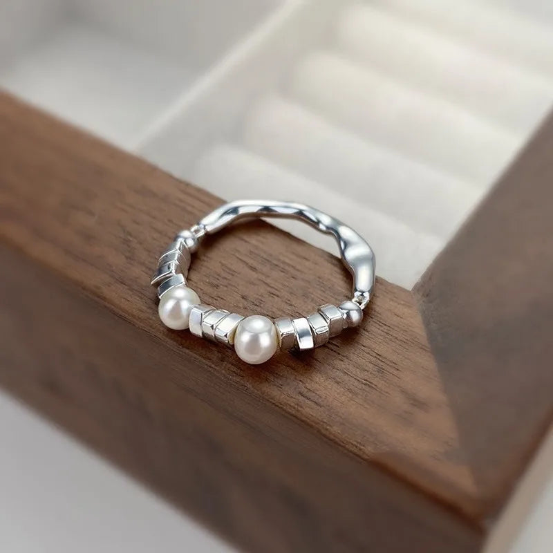 Elegant Pearl Ring