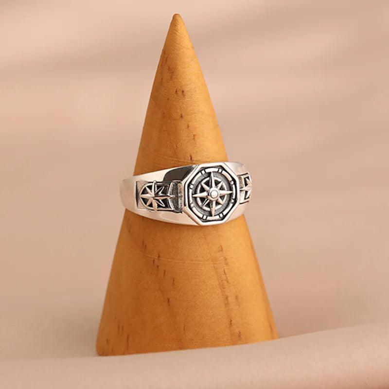 Wind Rose Ring