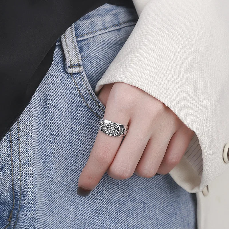 Wind Rose Ring