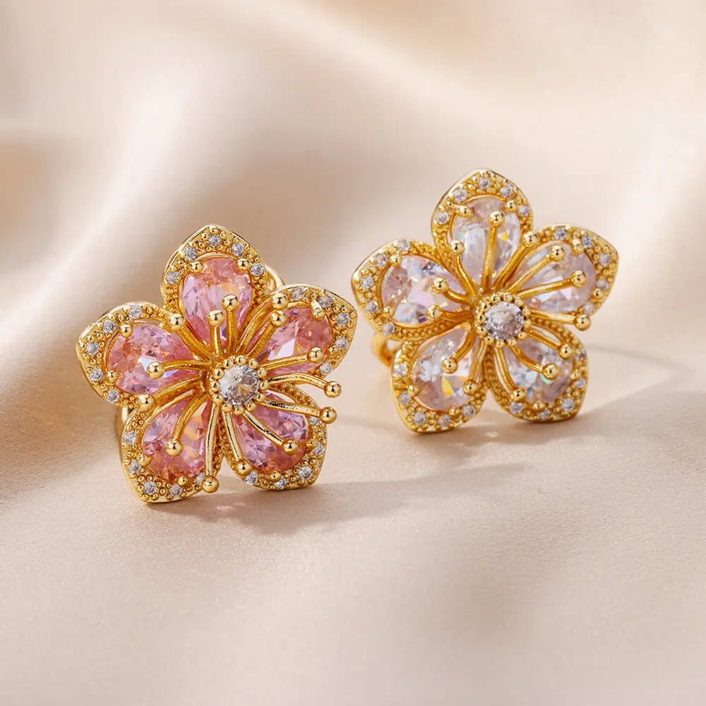5-Petal Flower Band Ring in White Zircon