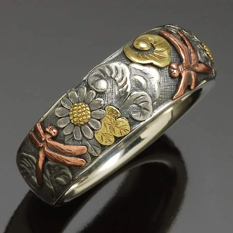 Vintage Flower Ring Band Style