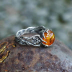 Retro-Style Flower and Pearl Band Ring