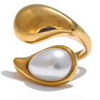 White Pearl Water Drop Band Ring gold