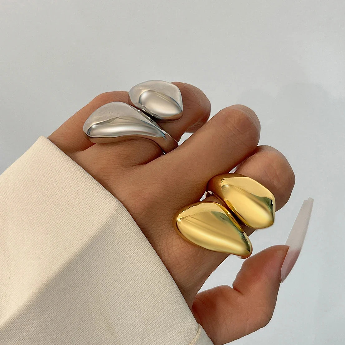Asymmetric Large Water Drop Ring Gold