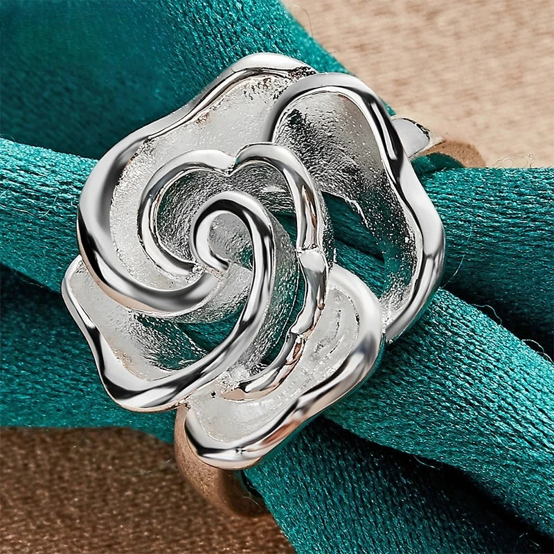 Ring Large Silver Flower