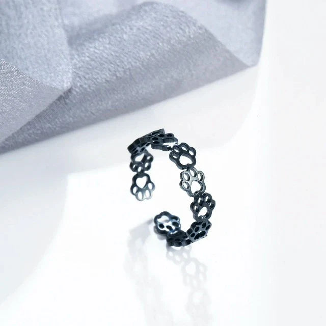 Black Paw Band Ring