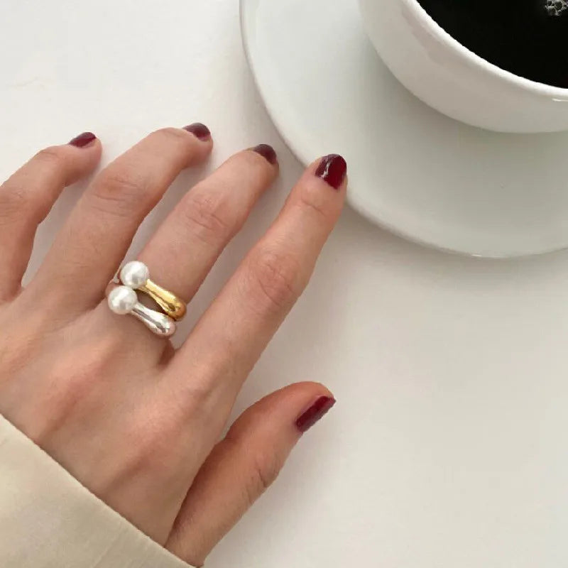 Ring for Women with White Pearl silver