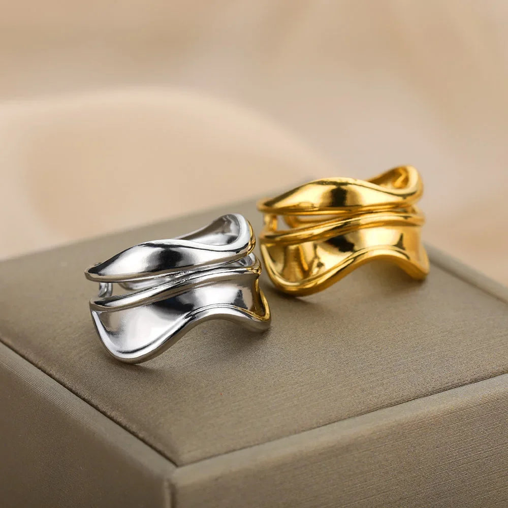 Water Drop Style Ring in Silver