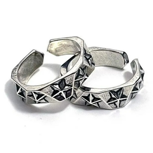 Ring with Stars and Celestial Motifs