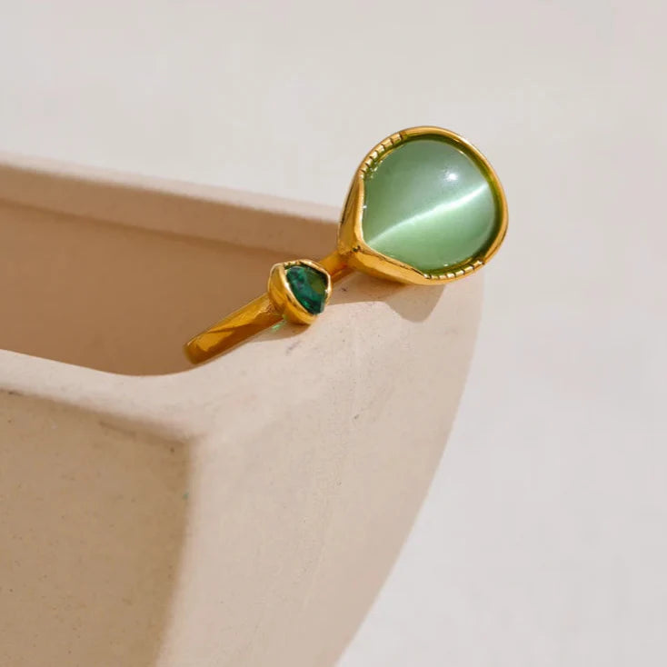 Ring with Water Drop in Natural Stone and Zircon