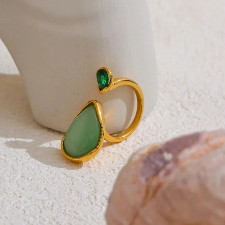 Ring with Water Drop in Natural Stone and Zircon