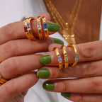 Women’s set birthstone ring