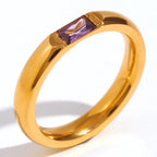 Women’s set birthstone ring for February