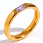 Women’s set birthstone ring for June