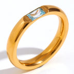 Women’s set birthstone ring for March