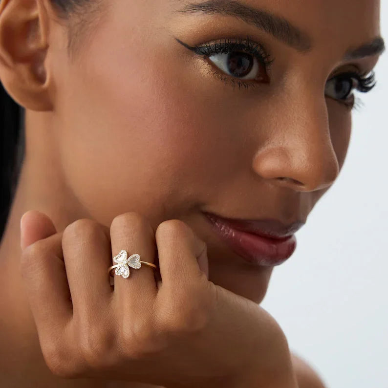 Three-Leaf Clover Ring in Zircon