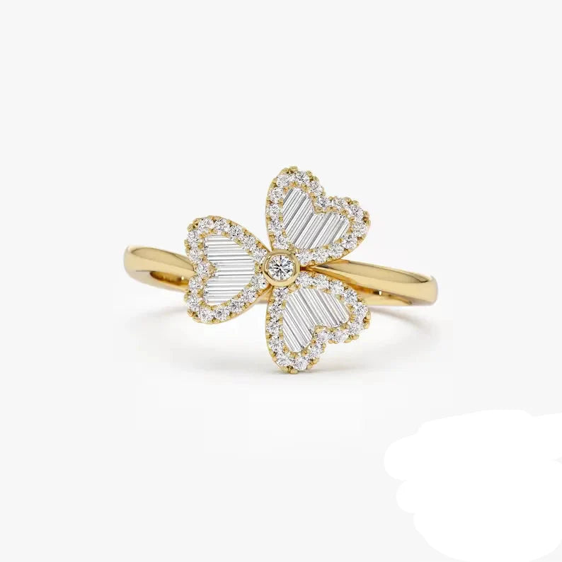 Three-Leaf Clover Ring in Zircon
