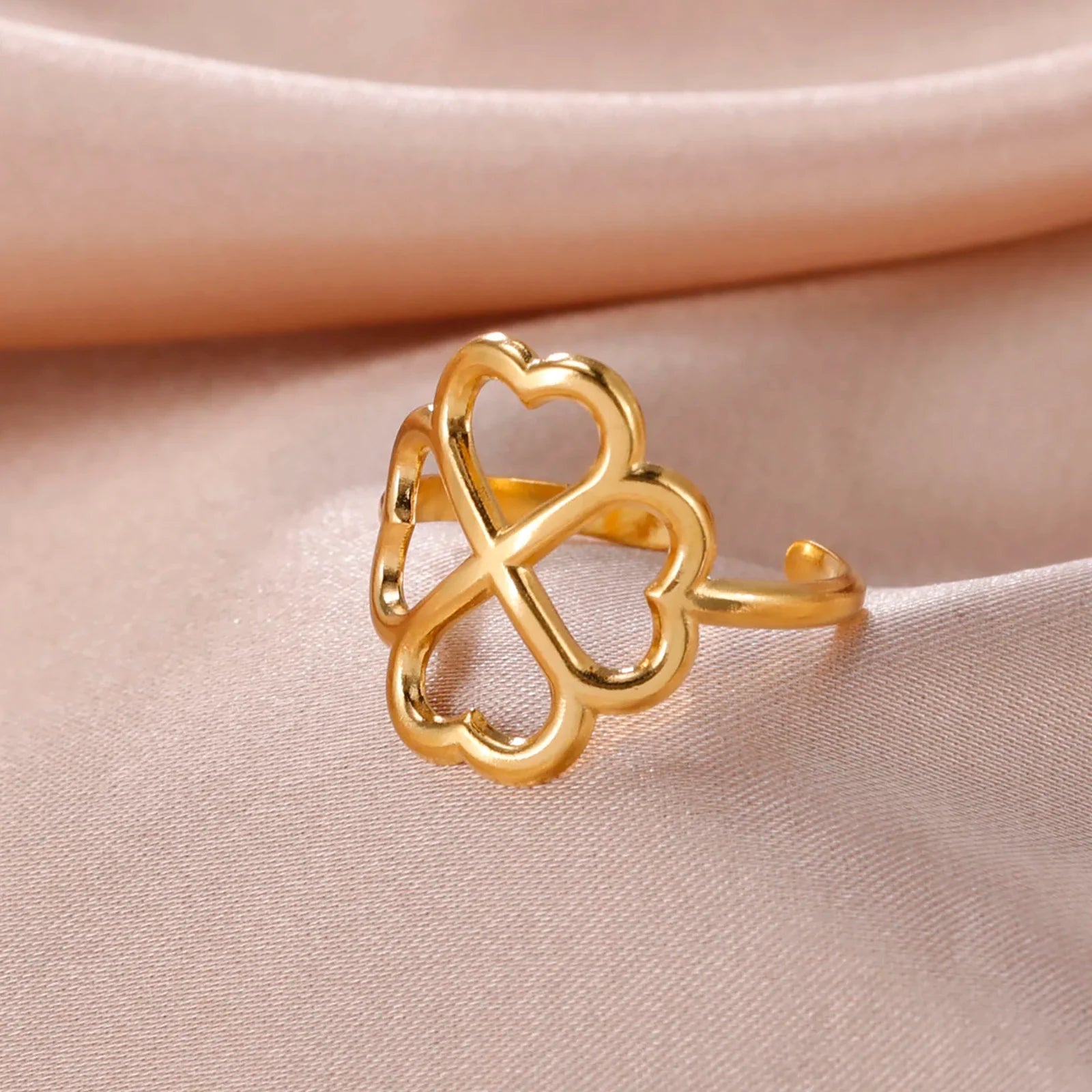 Four-Leaf Clover Ring for Women gold