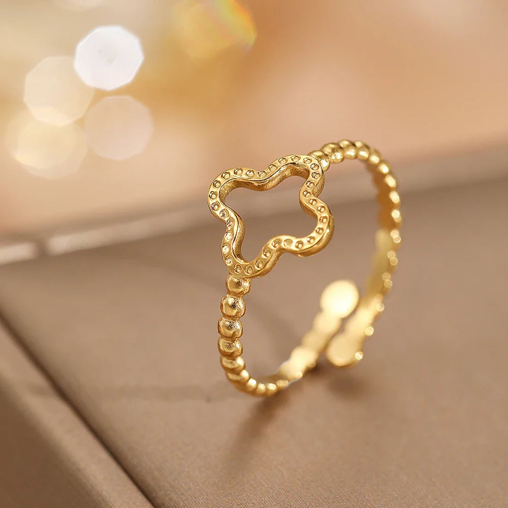 Ring with Four-Leaf Clover for Women gold