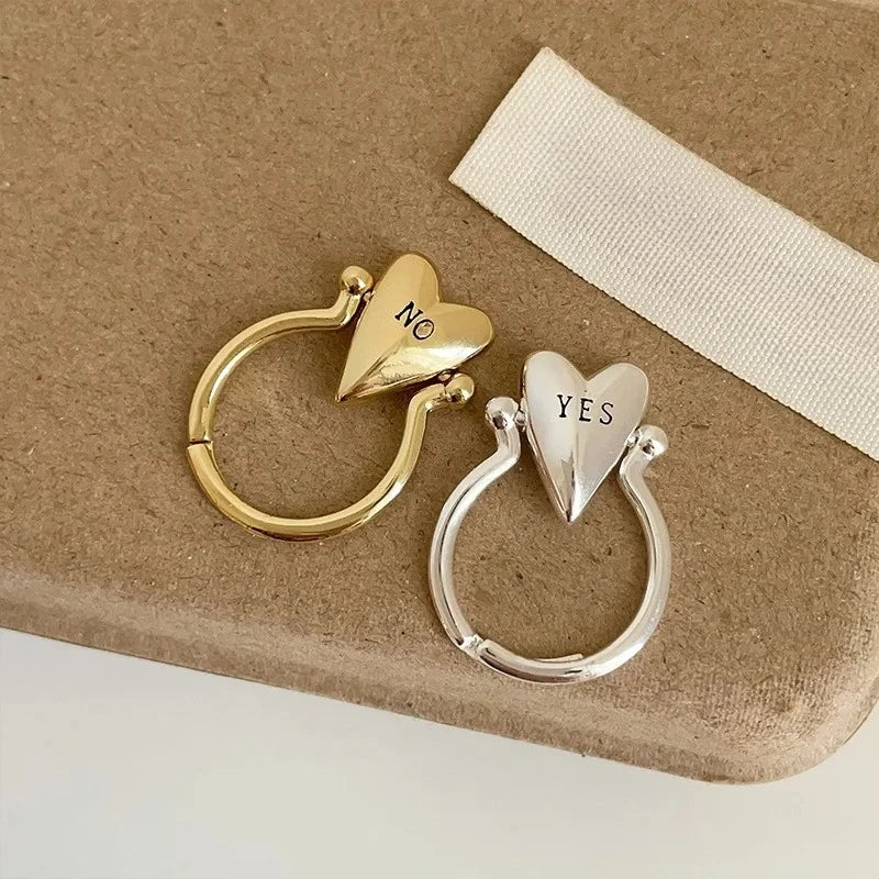"Yes" and "No" Heart Ring for Couples in Love gold