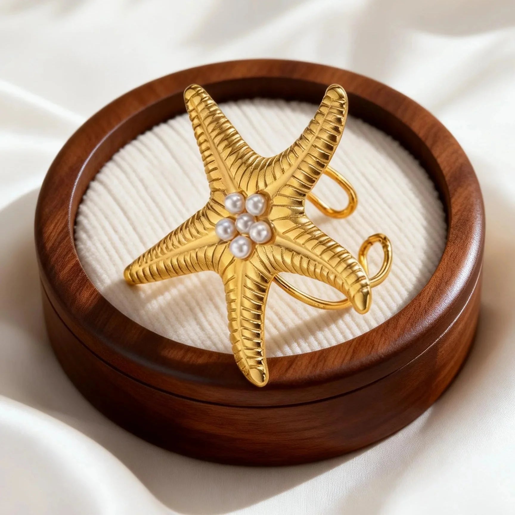 Gold starfish shell ring