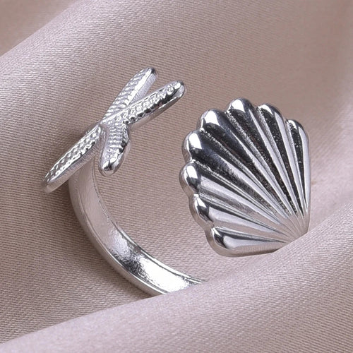 Starfish and Scallop Shell Ring in Silver