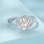 Elegant Scallop Shell Ring