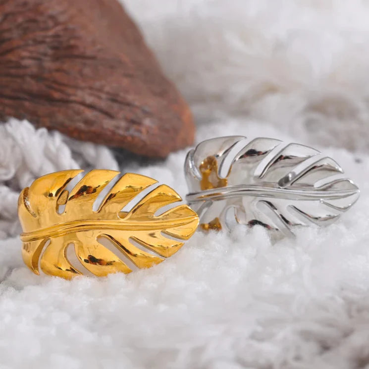 Gold Palm Leaf Ring