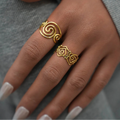 Thin gold-plated spiral ring