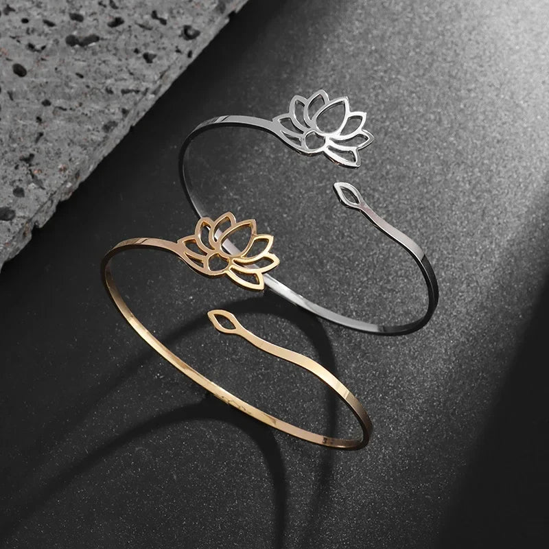 Fine Lotus Flower Women’s Ring 