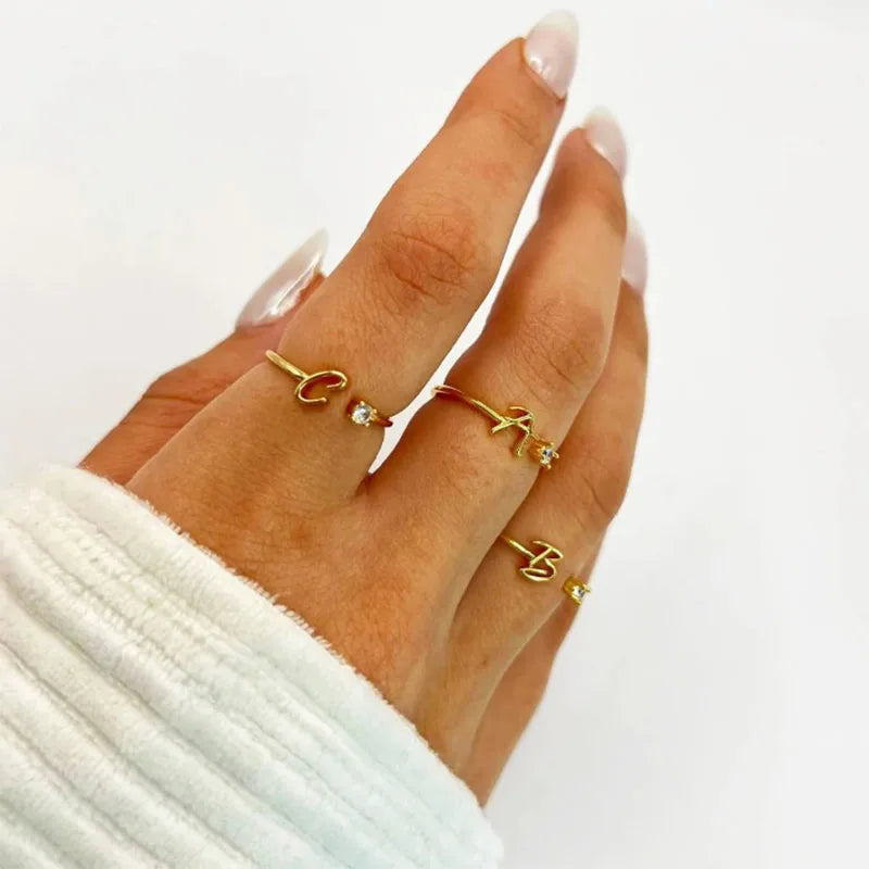 Fine ring for women personalized with initial