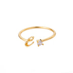 Fine ring for women personalized with initial e