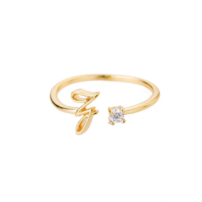 Fine ring for women personalized with initial z