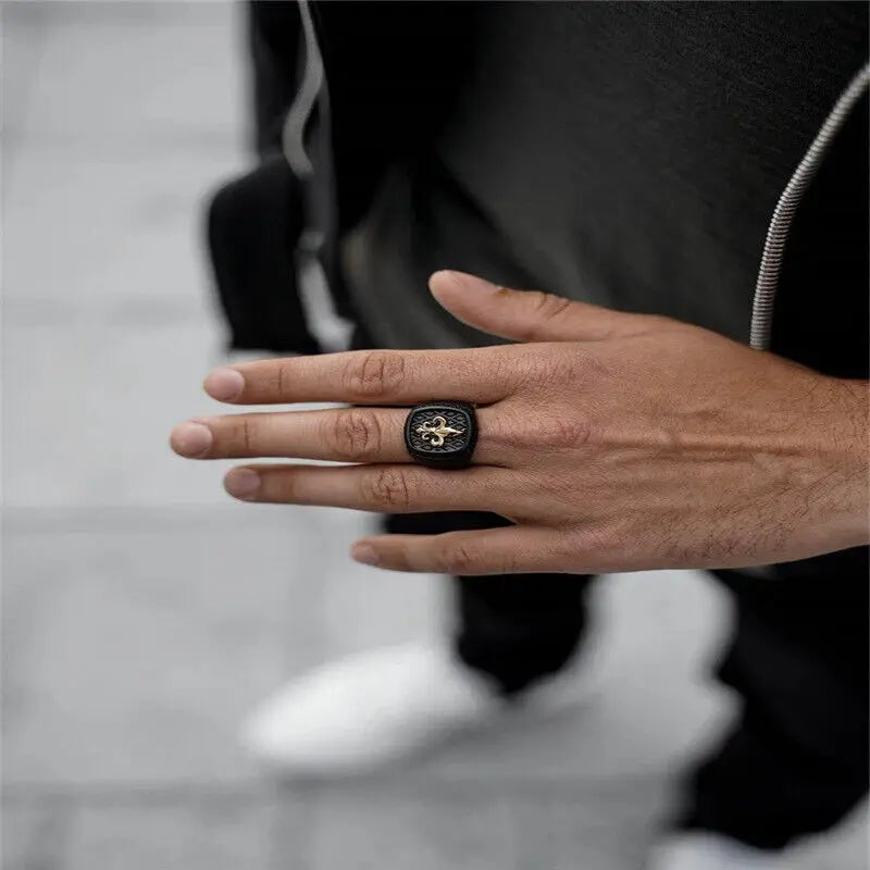 Silver Fleur-de-Lis Signet Ring