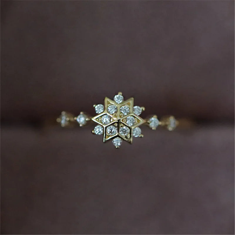 Women's Snowflake Ring Winter Gold
