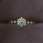 Women's Snowflake Ring Winter Gold