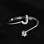 Initial ring for women - letter