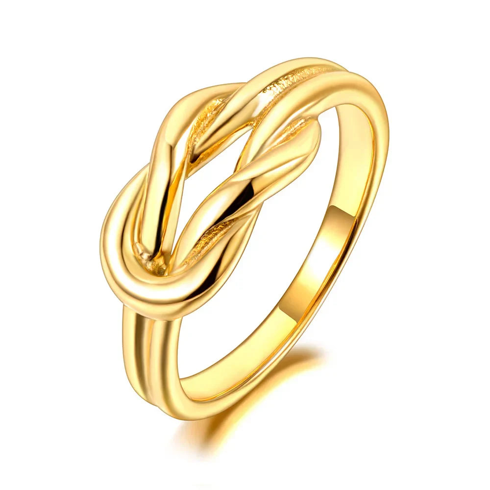 Women's knot ring in gold