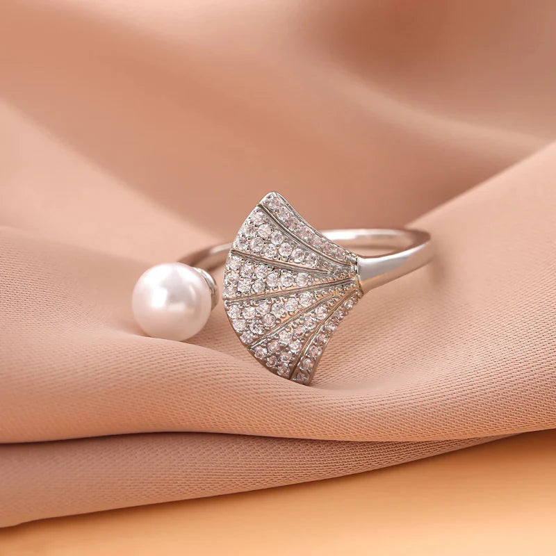 Saint James Shell and Pearl Shell Ring