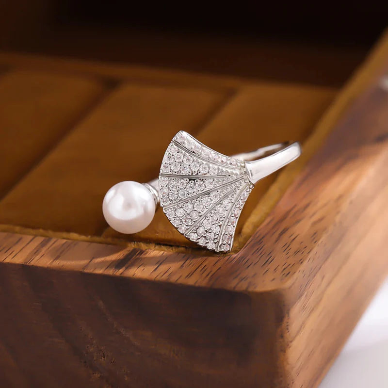 Saint James Shell and Pearl Shell Ring