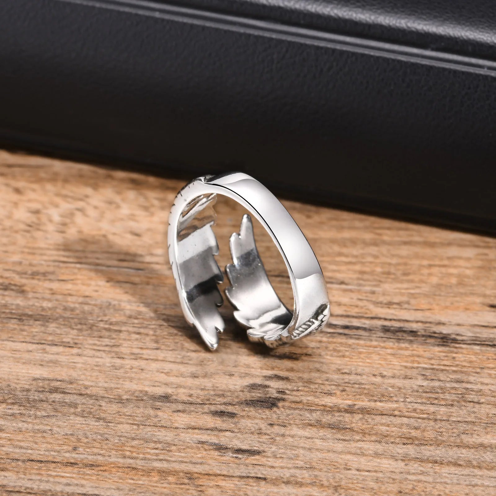 Silver feather ring for men